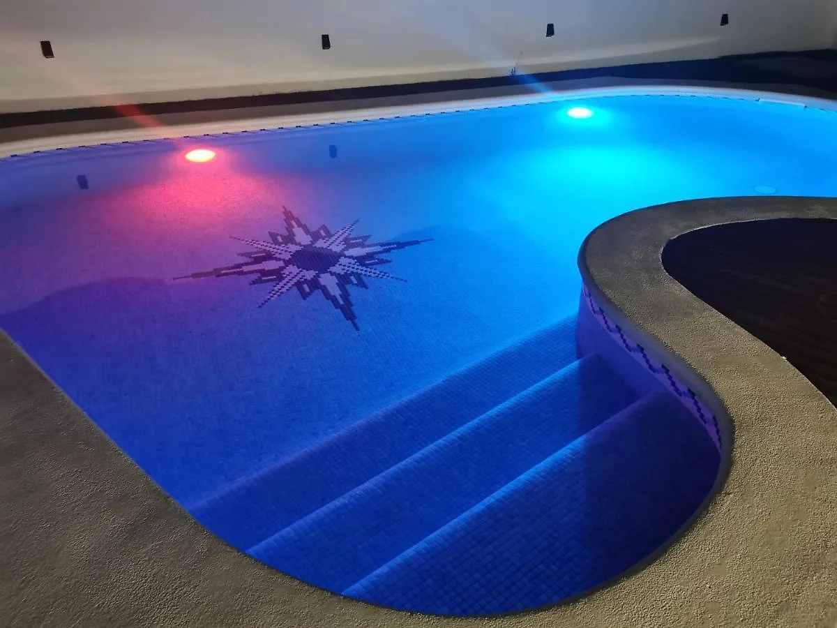 Villa Playa Y Montana クニット